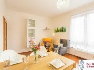 Pronájem bytu 2+kk, Slaný, Kybalova, 50 m2