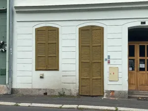 Prodej obchodního prostoru, Karlovy Vary, Mariánskolázeňská, 43 m2