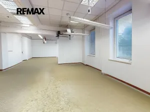 Prodej výrobních prostor, Hlinsko, Wilsonova, 2147 m2