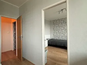 Pronájem bytu 2+1, Praha - Záběhlice, Struhařovská, 55 m2