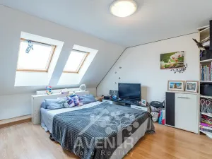 Prodej vícegeneračního domu, Sadská, Kostelní, 190 m2