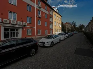 Prodej bytu 1+1, Praha - Hloubětín, Kbelská, 30 m2