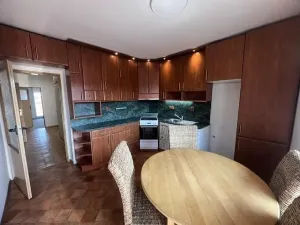 Pronájem bytu 3+1, Třeboň - Třeboň II, Daskabát, 90 m2