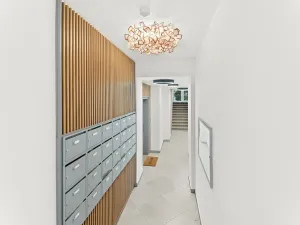 Pronájem bytu 1+kk, Praha - Břevnov, Pod Drinopolem, 41 m2