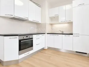 Prodej bytu 2+kk, Praha - Malešice, Nad úžlabinou, 48 m2