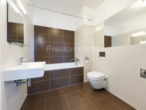 Prodej bytu 2+kk, Praha - Malešice, Nad úžlabinou, 48 m2