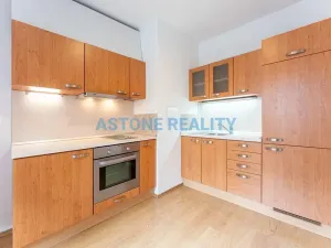 Prodej bytu 1+kk, Praha - Uhříněves, Václava Trojana, 41 m2