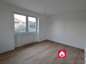 Prodej bytu 3+kk, Pohořelice, Znojemská, 67 m2