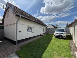 Pronájem rodinného domu, Zlonín, Hlavní, 78 m2