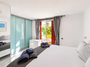 Prodej vily, Adeje, Španělsko, 152 m2