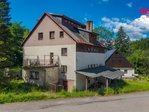 Prodej rodinného domu, Deštné v Orlických horách, 850 m2