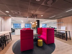 Pronájem kanceláře, Brno - Žabovřesky, Veveří, 568 m2
