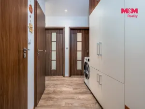Prodej bytu 2+1, Hradec Králové - Nový Hradec Králové, třída Edvarda Beneše, 61 m2