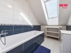 Prodej rodinného domu, Kunice - Dolní Lomnice, Smrková, 191 m2