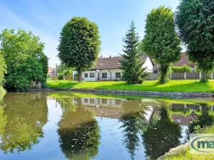 Prodej pozemku pro bydlení, Jeníkovice, 2633 m2