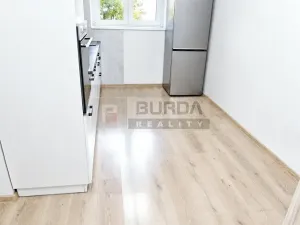Pronájem bytu 2+1, Neratovice, 54 m2