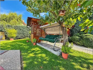 Prodej bytu 3+1, Čerčany, Komenského, 80 m2
