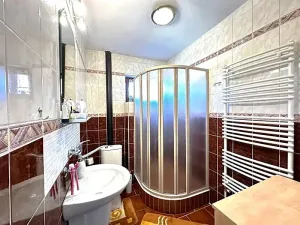 Prodej rodinného domu, Jeseník nad Odrou, 200 m2