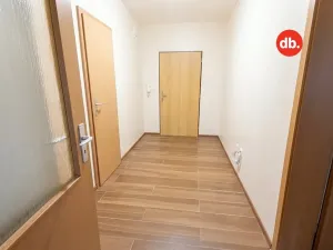 Prodej bytu 2+kk, Božičany, 75 m2