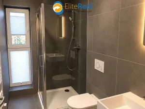 Pronájem bytu 2+kk, Olomouc, Varšavské nám., 40 m2