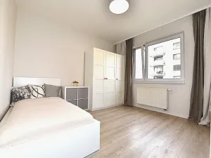 Prodej bytu 3+kk, Praha - Hloubětín, Waltariho, 91 m2