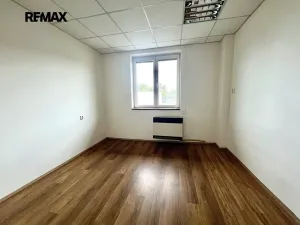 Pronájem výrobních prostor, Kyjov, 640 m2