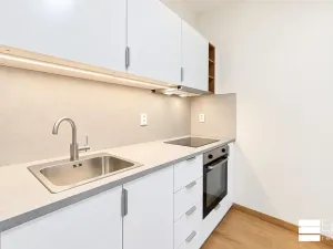 Pronájem bytu 1+kk, Neratovice, Masarykova, 23 m2