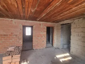Prodej vícegeneračního domu, Velká Kraš, 350 m2