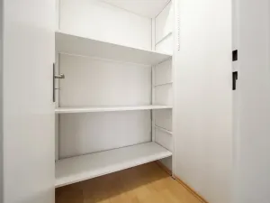 Prodej bytu 3+kk, Praha - Kamýk, Zimova, 69 m2