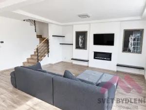 Pronájem rodinného domu, Větrušice, Skalní, 164 m2