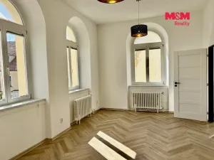 Pronájem bytu 2+kk, Hrádek nad Nisou, Horní náměstí, 45 m2