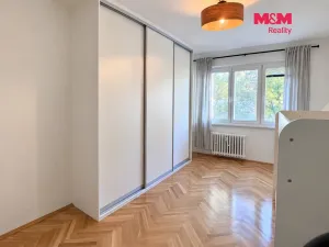 Pronájem bytu 2+1, Praha - Veleslavín, Na okraji, 56 m2