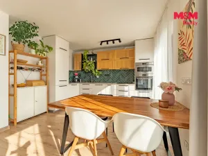 Pronájem rodinného domu, Bezno, Na Výsluní, 92 m2