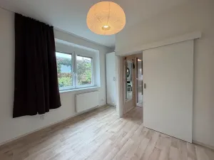 Pronájem bytu 2+kk, Praha - Braník, Pod svahem, 44 m2