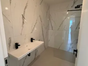 Pronájem bytu 3+kk, Brno, Komárovská, 78 m2