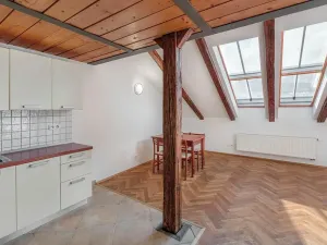 Prodej bytu 2+kk, Praha - Smíchov, Plzeňská, 63 m2