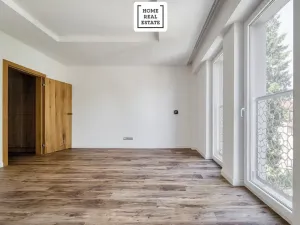 Prodej bytu 2+kk, Karlovy Vary, Šumavská, 75 m2