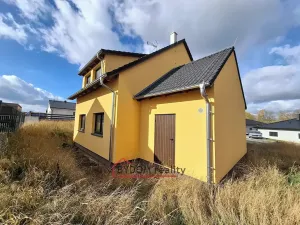 Prodej rodinného domu, Kladruby, Návětrná, 120 m2