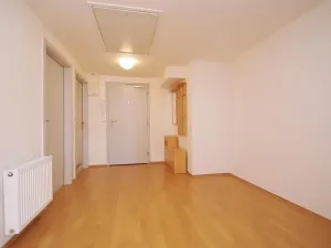 Pronájem kanceláře, Praha - Smíchov, Štefánikova, 82 m2