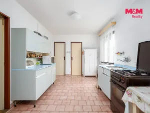 Prodej rodinného domu, Výrov - Hadačka, 662 m2