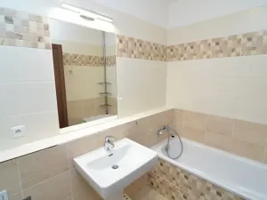 Pronájem bytu 3+kk, Praha - Střížkov, Makedonská, 90 m2