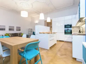 Pronájem bytu 2+kk, Praha - Nové Město, Soukenická, 66 m2
