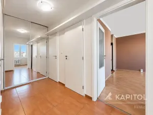 Prodej bytu 3+kk, Praha - Bohnice, Radomská, 57 m2