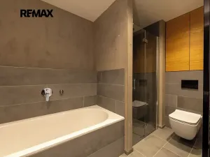 Prodej vícegeneračního domu, Praha - Vysočany, Moravcových, 228 m2