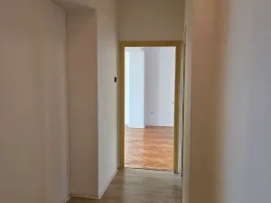 Pronájem bytu 3+1, Praha - Čakovice, Radbuzská, 85 m2