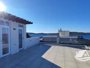 Prodej bytu 4+kk, Vodice, Chorvatsko, 192 m2