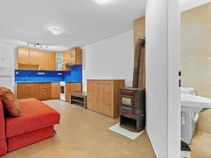 Pronájem rodinného domu, Lukov, Hradská, 32 m2