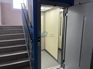 Prodej bytu 2+1, Kaplice, Na Vyhlídce, 63 m2