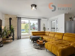 Prodej rodinného domu, Moravská Nová Ves, Mikulecká, 242 m2