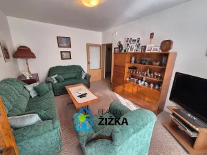 Pronájem bytu 2+1, Slavkov u Brna, sídliště Nádražní, 63 m2